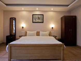 Hotel Emerald Heights